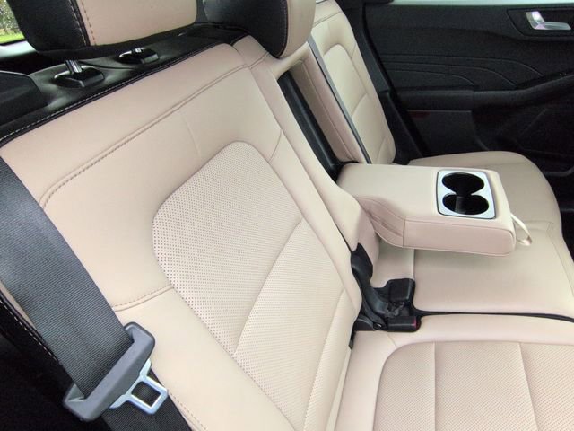 Used 2022 Ford Escape SEL image 31