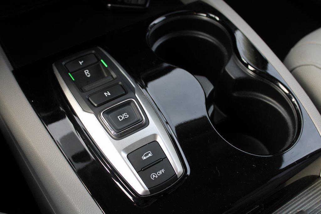 Used 2017 Honda Pilot Touring image 23