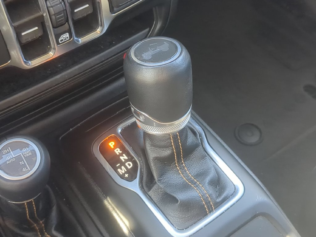 Certified 2023 Jeep Wrangler Unlimited Sahara AWD/4WD image 21
