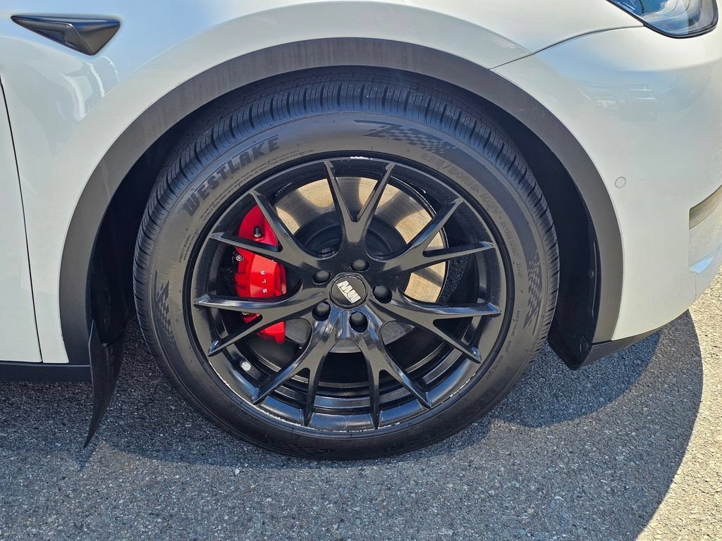 Used 2022 Tesla Model Y Performance AWD/4WD image 30