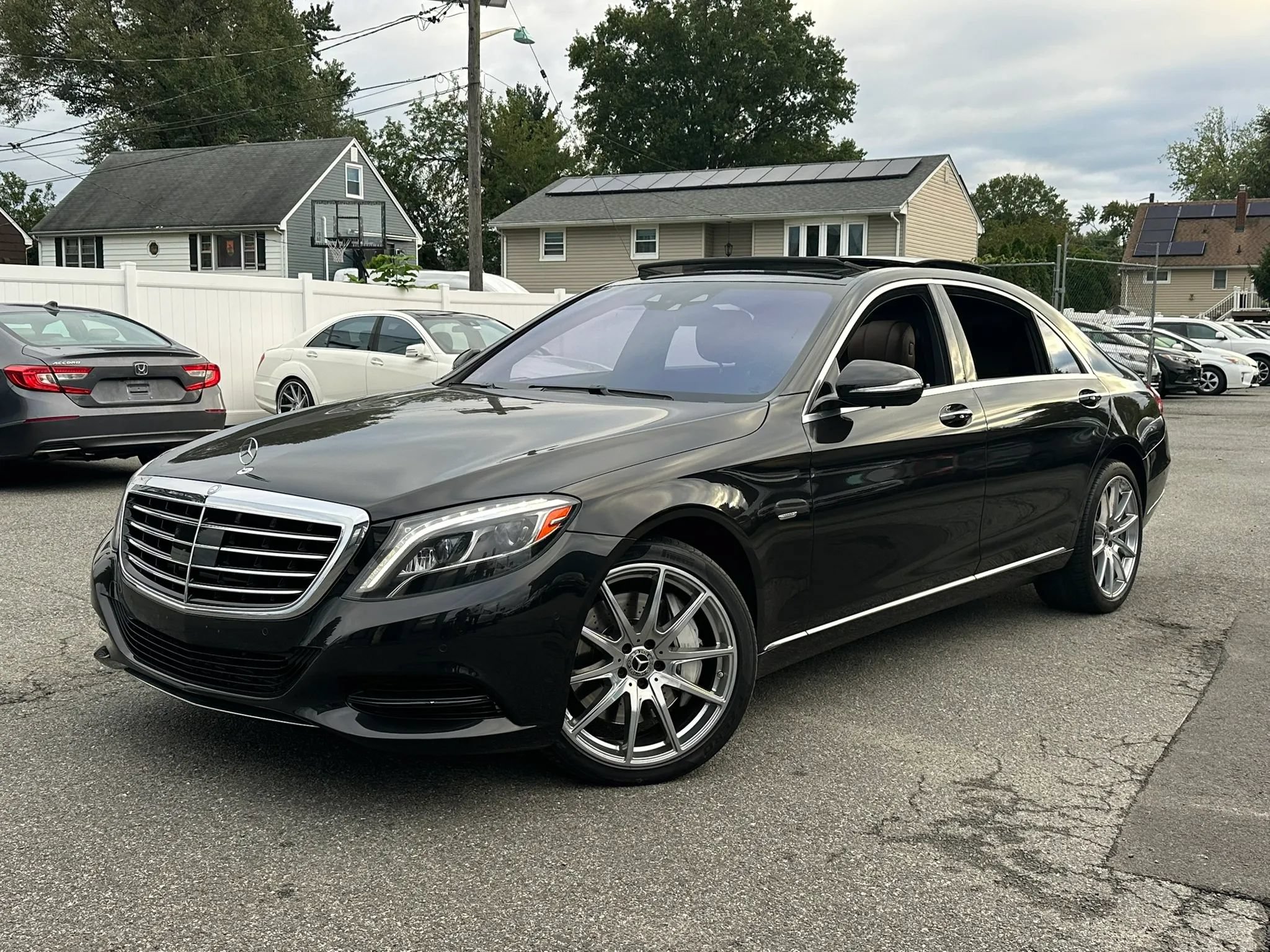 Used 2014 Mercedes-Benz S 550 Sedan image 1