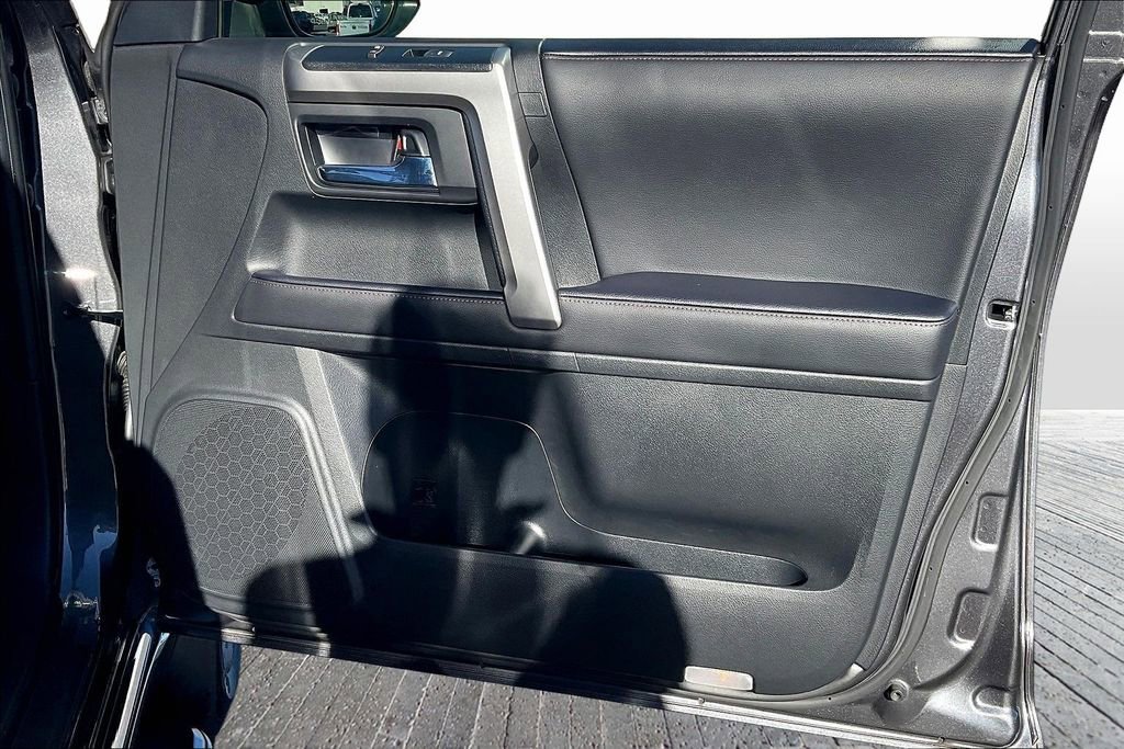 Used 2023 Toyota 4Runner Limited image 28