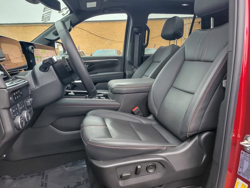 Used 2025 Chevrolet Tahoe RST w/ Sun And Tow Package AWD/4WD image 9