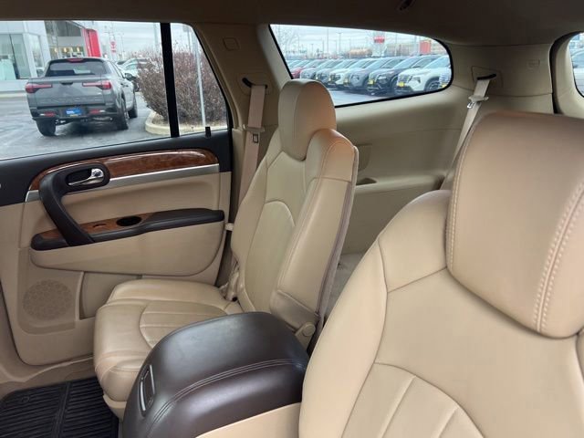 Used 2010 Buick Enclave CXL image 8