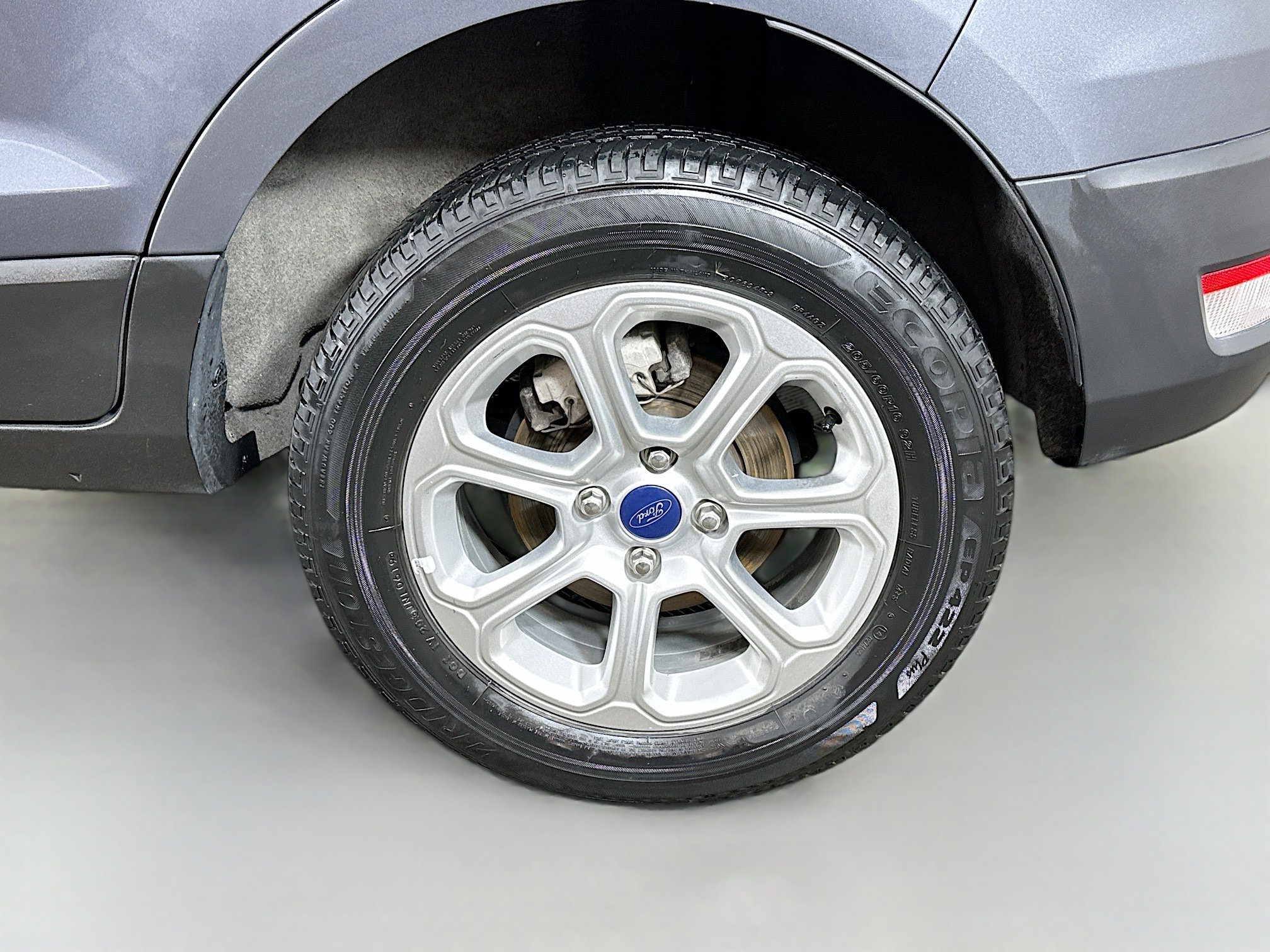 Used 2019 Ford EcoSport SE image 29