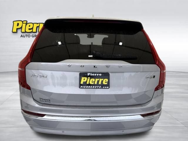 Used 2023 Volvo XC90 B6 Ultimate AWD/4WD image 3
