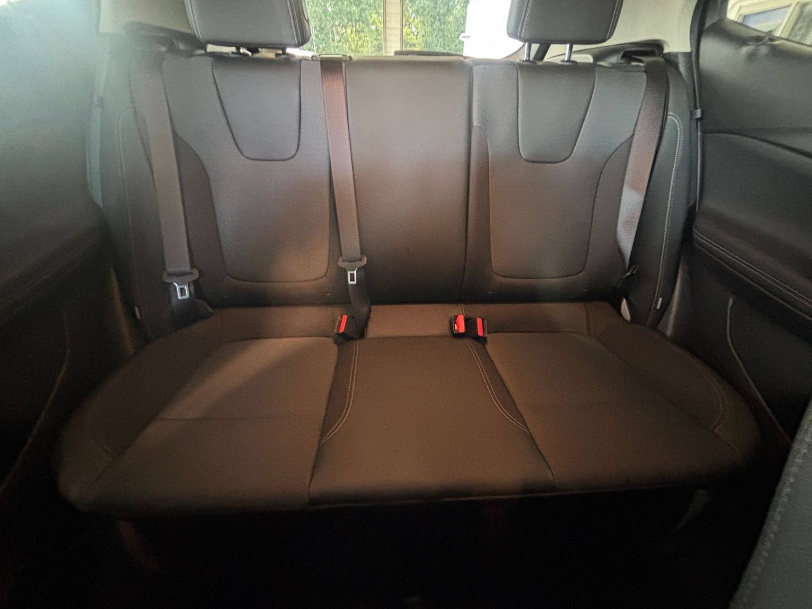 Used 2025 Nissan Sentra SV FWD image 37