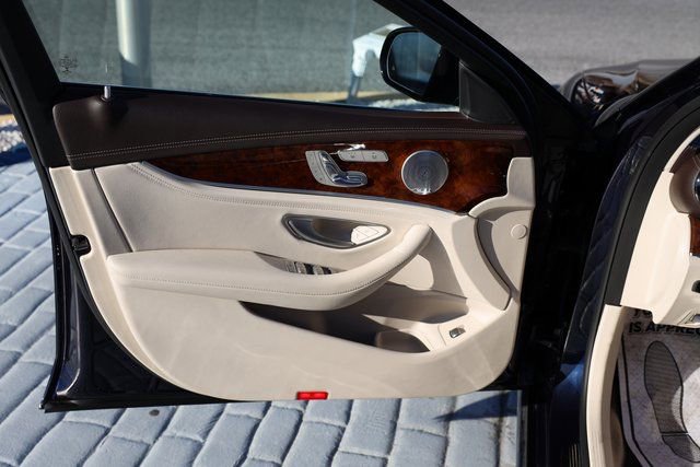 Used 2019 Mercedes-Benz E 450 E 450 image 13