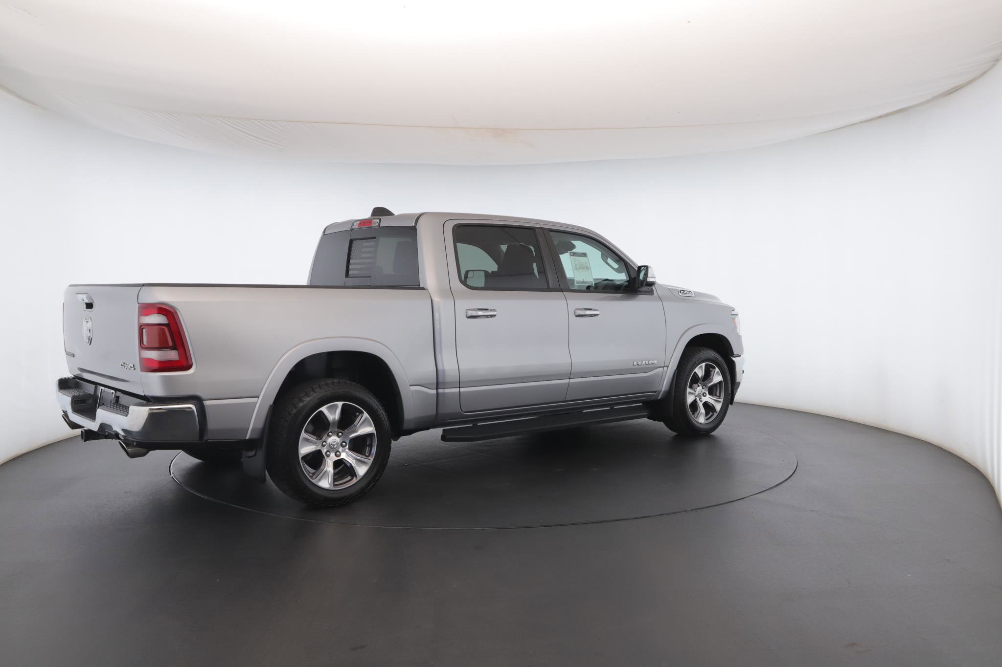 Used 2022 RAM 1500 Laramie image 32