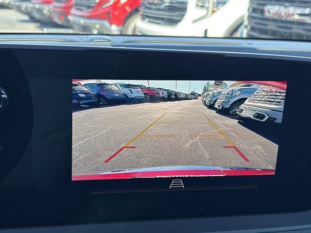 Used 2025 Buick Envista Avenir image 32