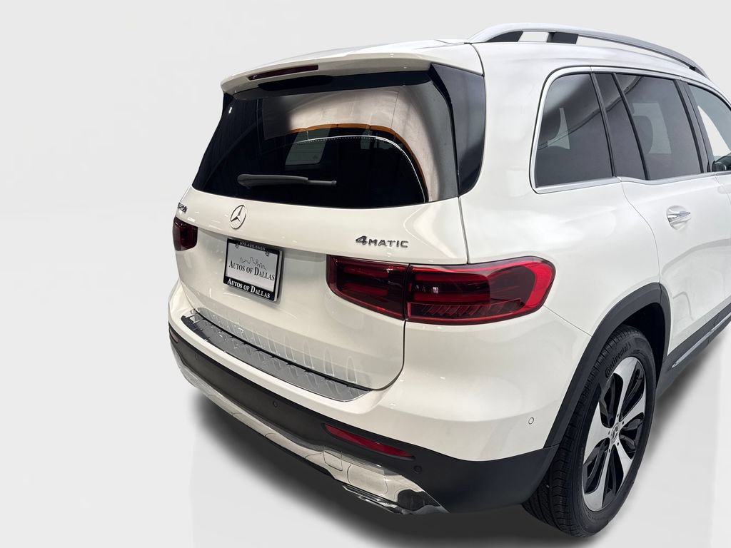 Used 2025 Mercedes-Benz GLB 250 4MATIC image 18