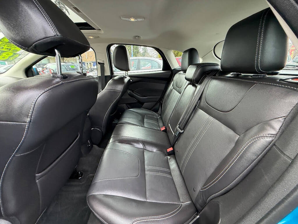 Used 2014 Ford Focus Titanium image 20