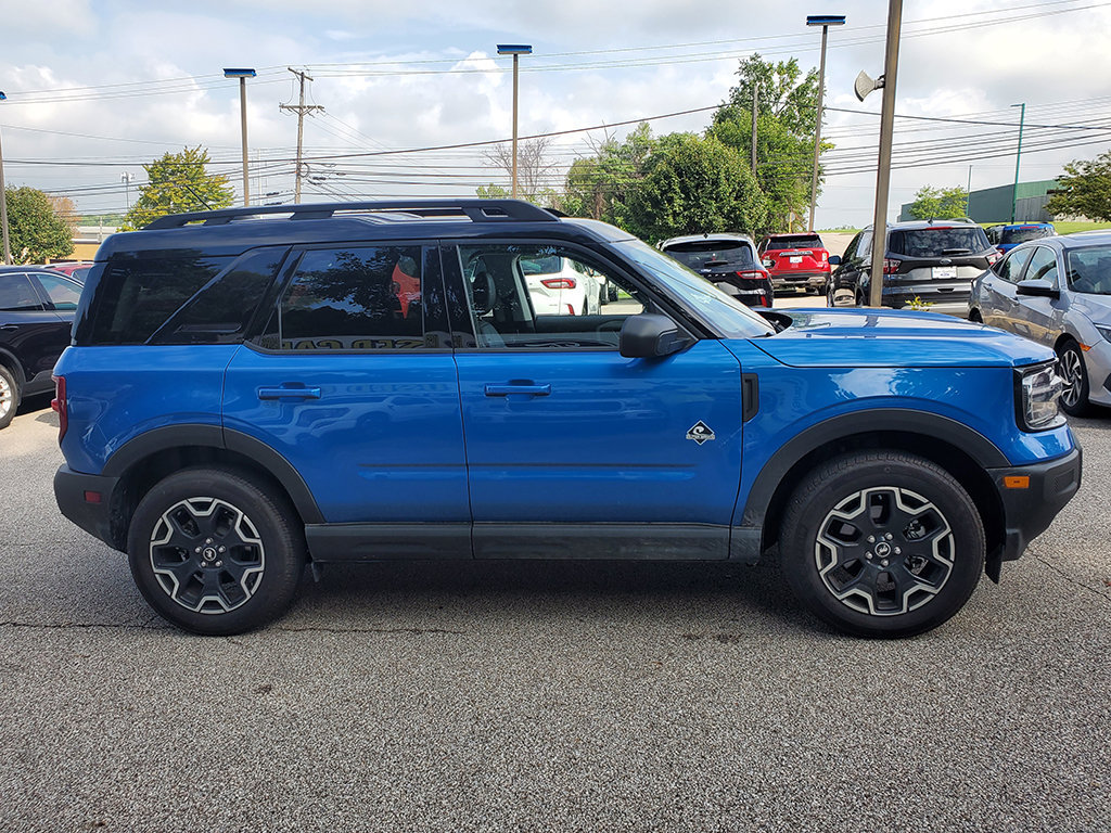 Used 2025 Ford Bronco Sport Outer Banks AWD/4WD image 4