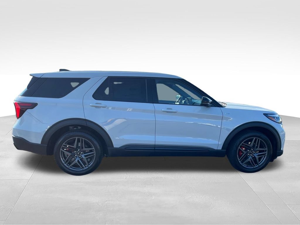 New 2027 Ford Explorer ST-Line AWD/4WD image 6