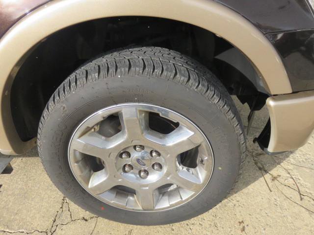 Used 2013 Ford F150 Lariat w/ Luxury Equipment Group image 31