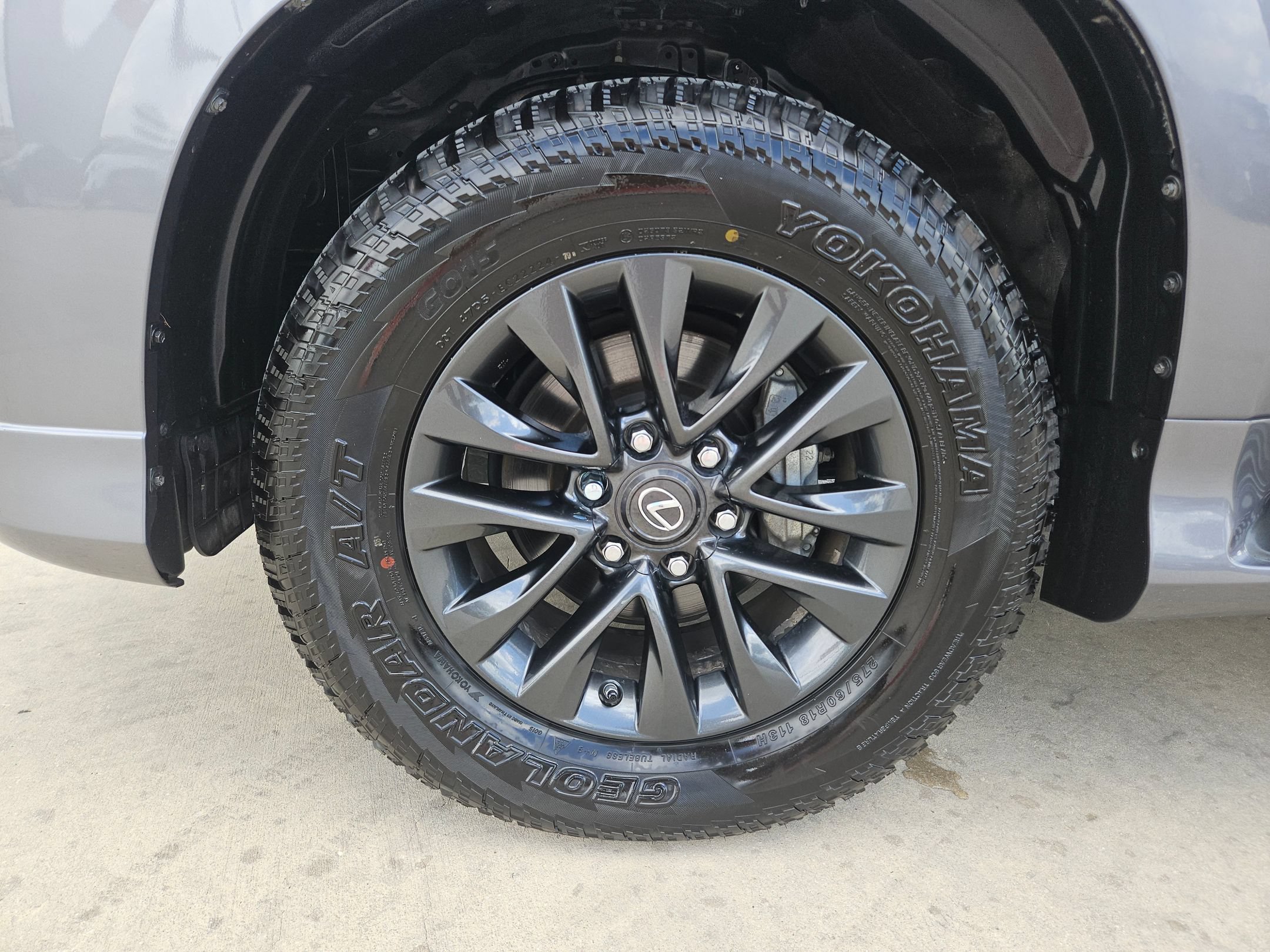 Used 2021 Lexus GX 460 Premium w/ Premium Package AWD/4WD image 32
