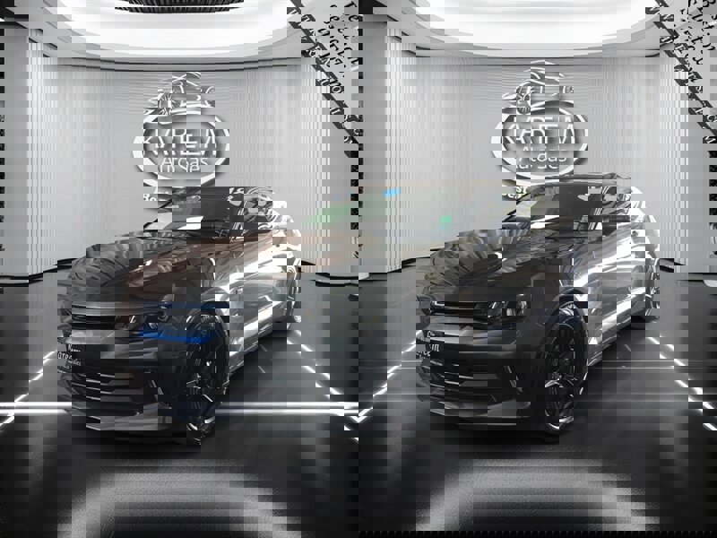 Used 2018 Chevrolet Camaro LS image 1