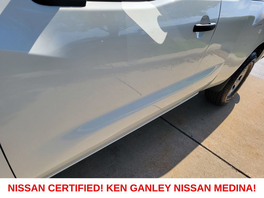 Certified 2022 Nissan Frontier S RWD image 12