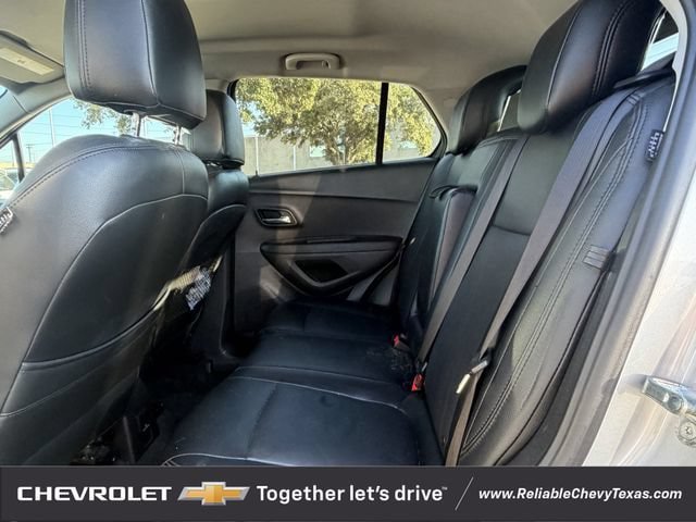 Used 2017 Chevrolet Trax LT FWD image 27