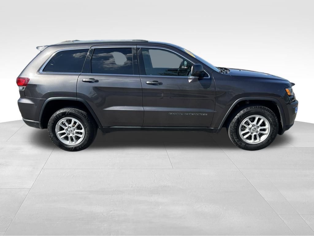 Used 2020 Jeep Grand Cherokee Laredo image 7