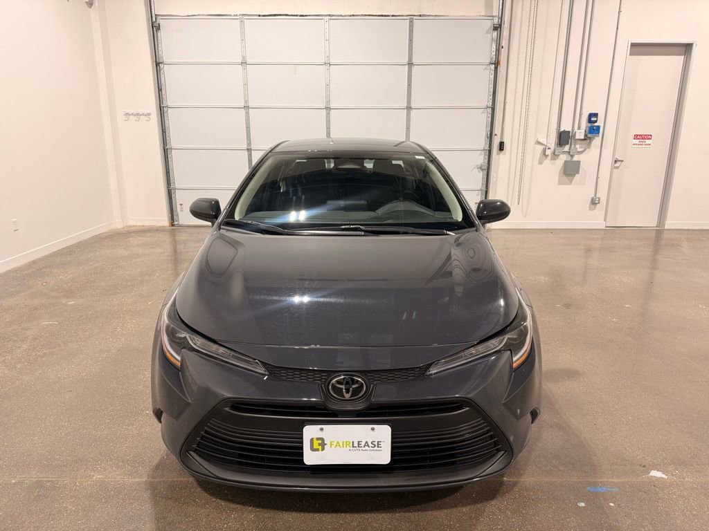Used 2024 Toyota Corolla LE video 2