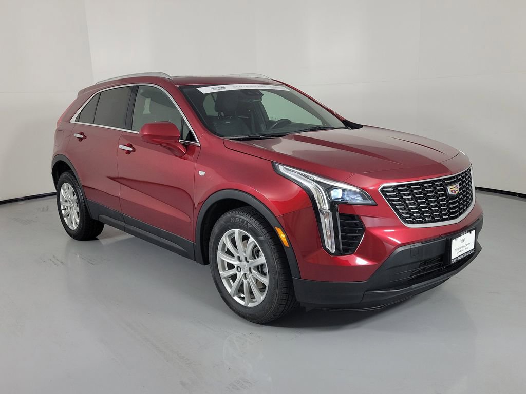 Certified 2023 Cadillac XT4 Luxury w/ Cold Weather Package FWD image 1