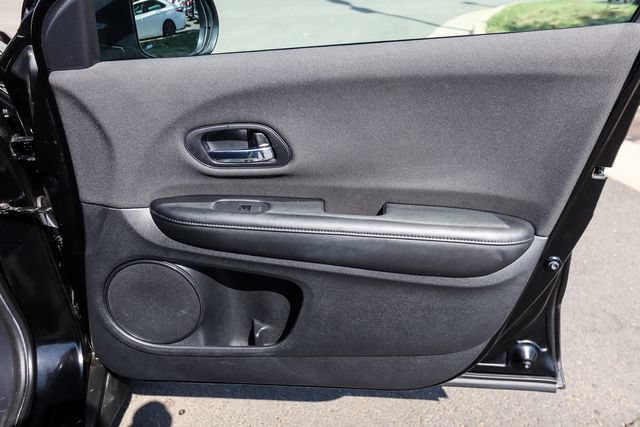 Used 2020 Honda HR-V LX image 51
