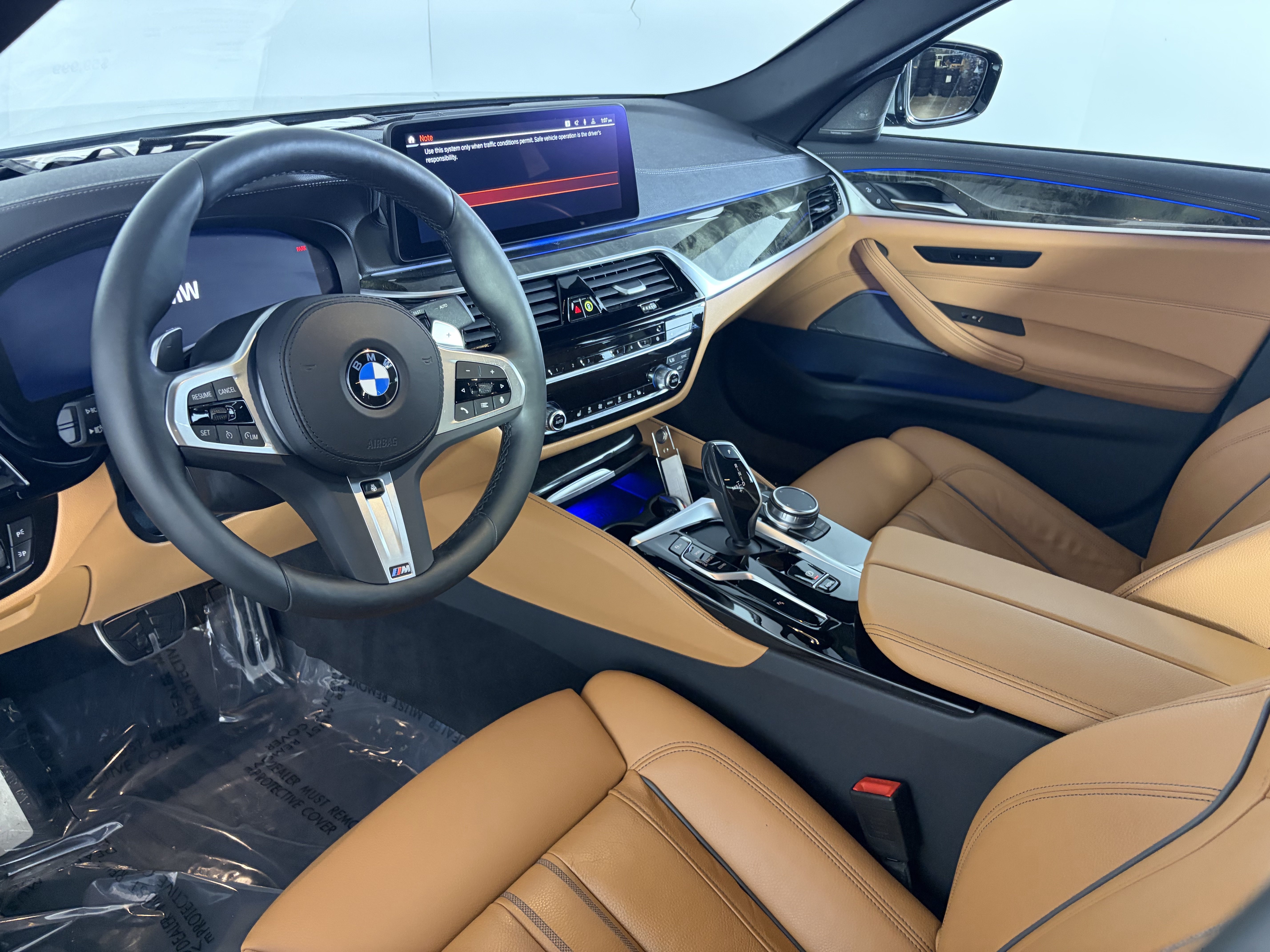 Certified 2023 BMW M550i xDrive AWD/4WD image 10