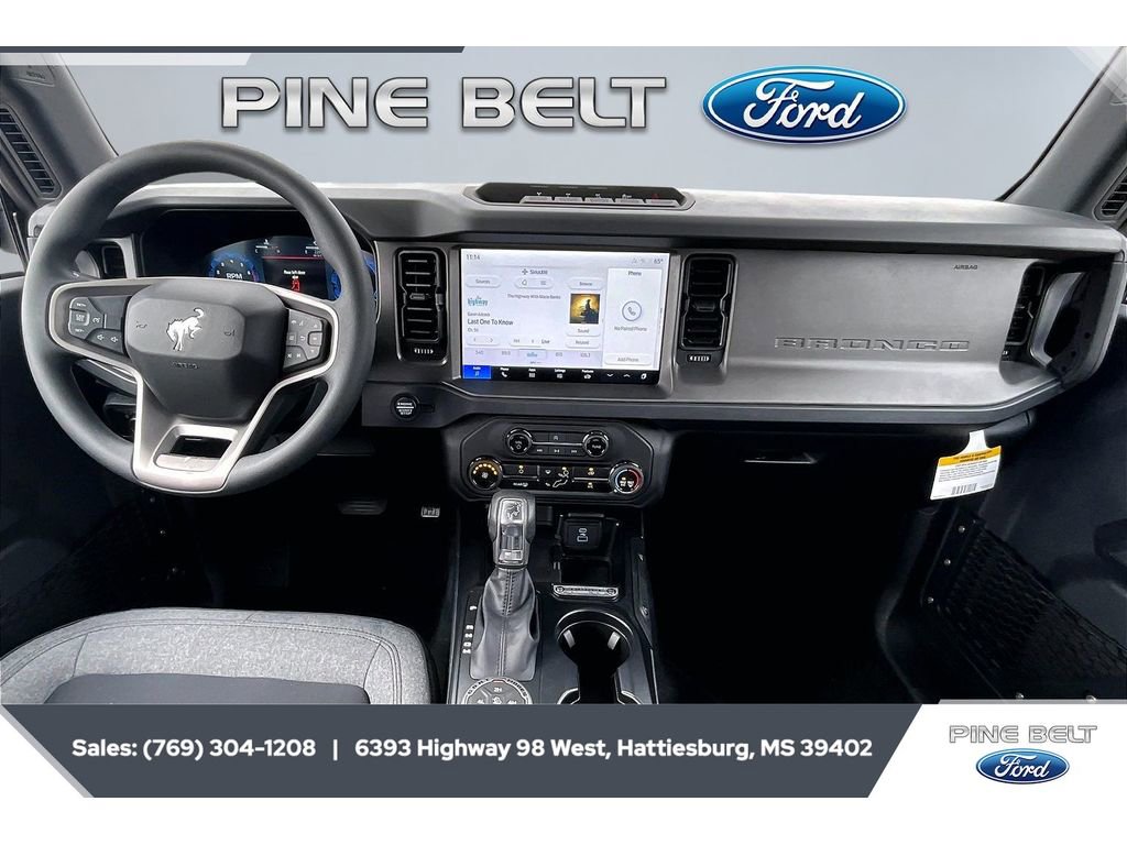 New 2025 Ford Bronco 4-Door w/ Sasquatch Package AWD/4WD image 13