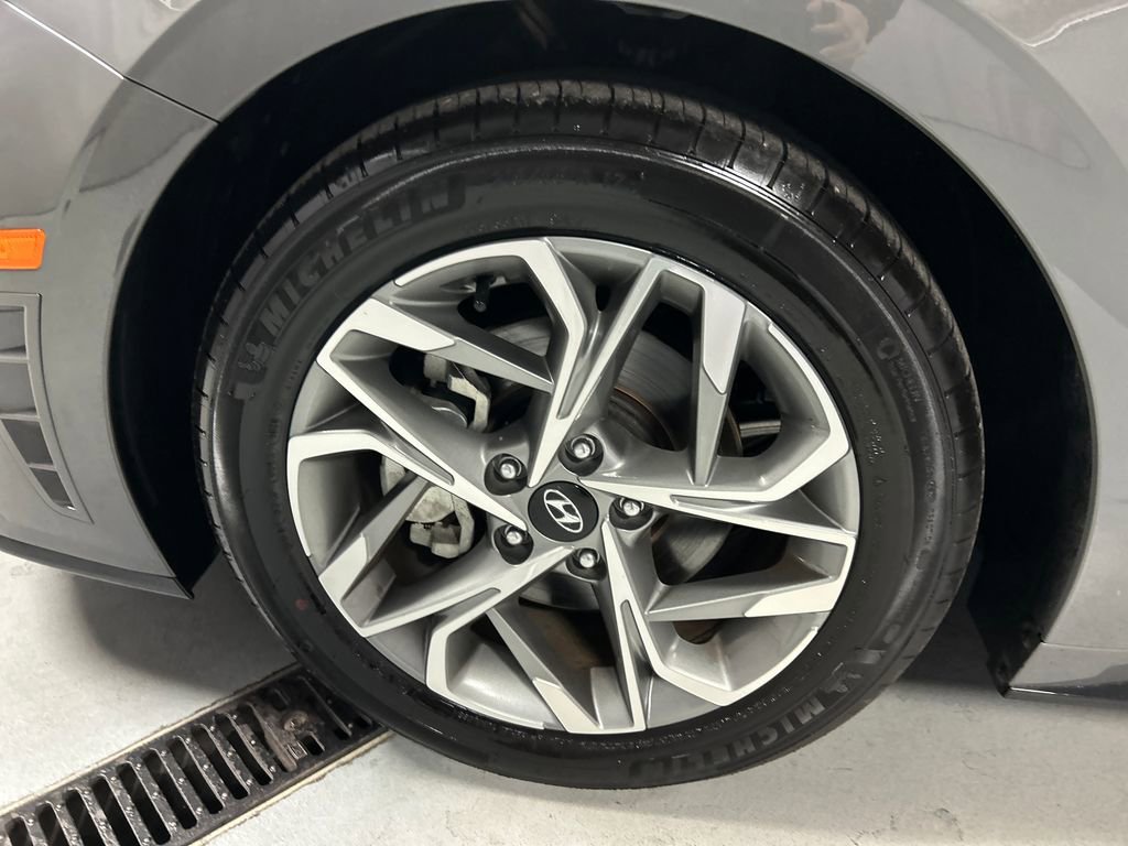 Used 2021 Hyundai Sonata SEL w/ Convenience Package image 9