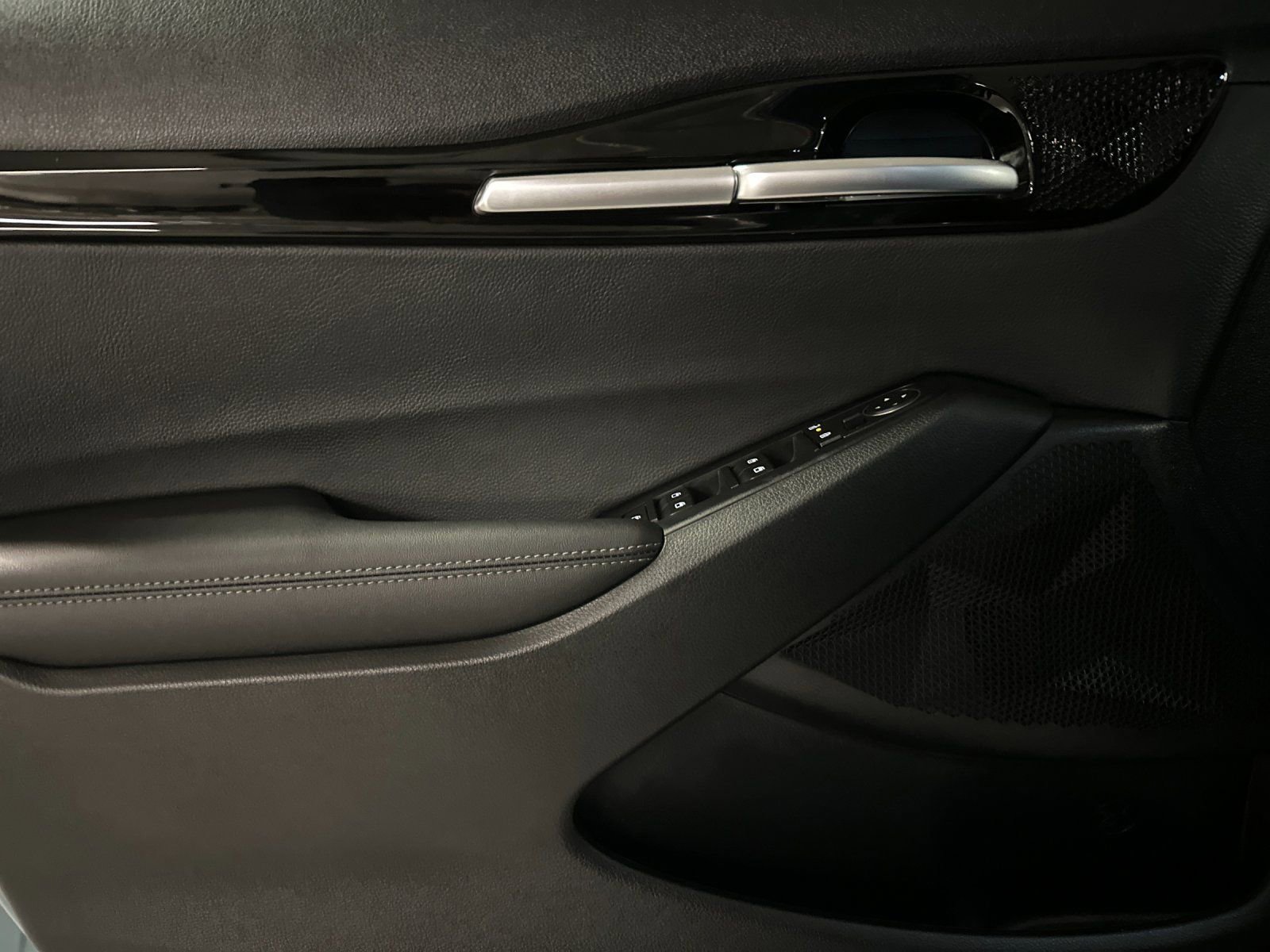 Certified 2026 Kia Seltos EX w/ EX Sunroof Package image 13