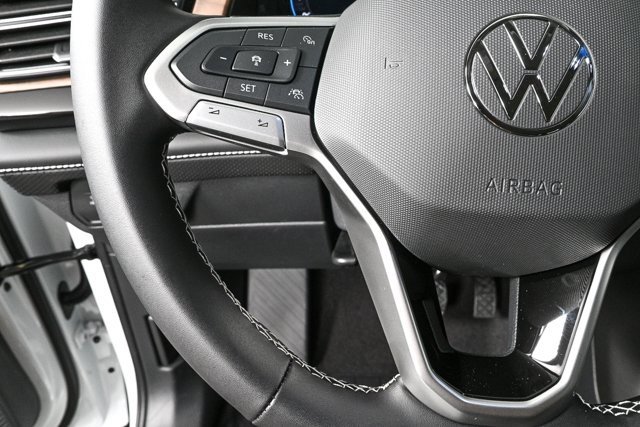 New 2026 Volkswagen Atlas SE image 9