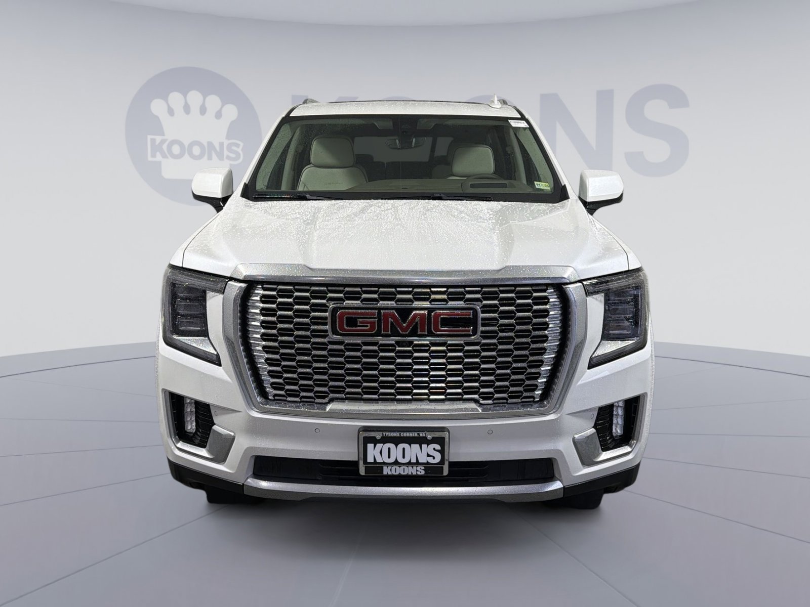 Used 2022 GMC Yukon Denali w/ Denali Premium Package image 11