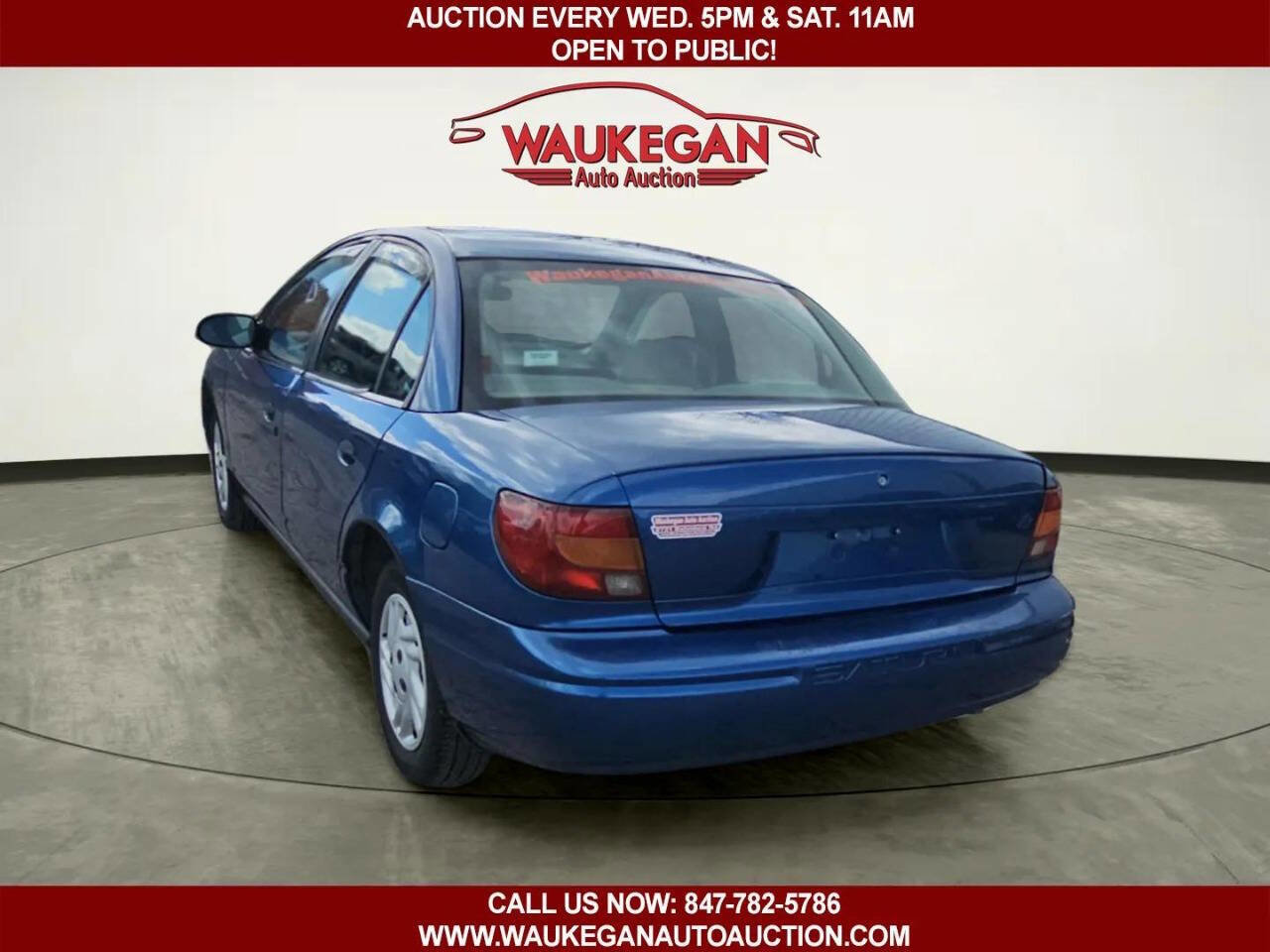 Used 2002 Saturn S-Series SL image 4