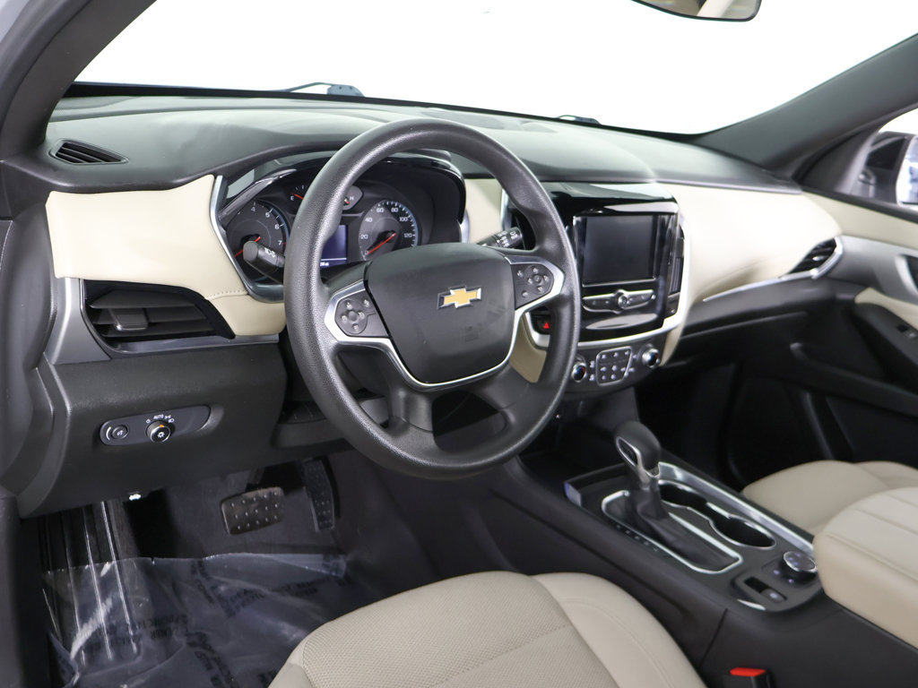 Used 2022 Chevrolet Traverse LS AWD/4WD image 26