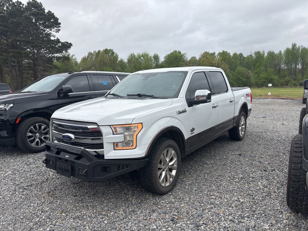 Used 2015 Ford F150 King Ranch w/ Equipment Group 601A Luxury image 9