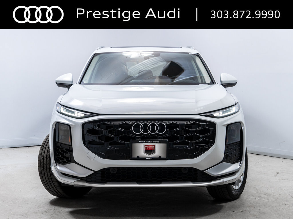 Used 2026 Audi Q3 quattro 2.0T w/ Driver Assistance Package AWD/4WD image 11