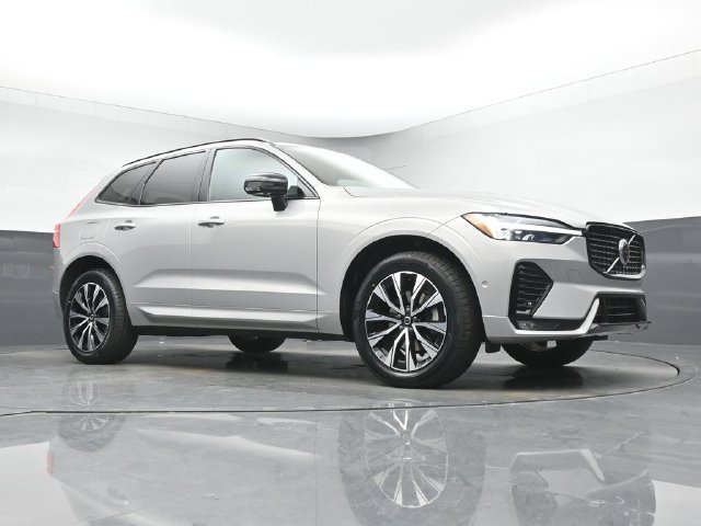 Used 2024 Volvo XC60 B5 Plus w/ Protection Package Premier AWD/4WD image 34