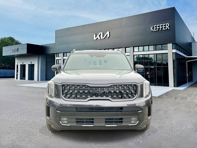 Certified 2025 Kia Telluride SX X-Line image 3