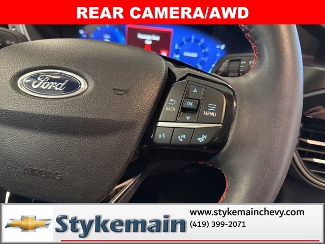 Used 2022 Ford Escape SEL w/ SEL Stealth AWD Package image 23