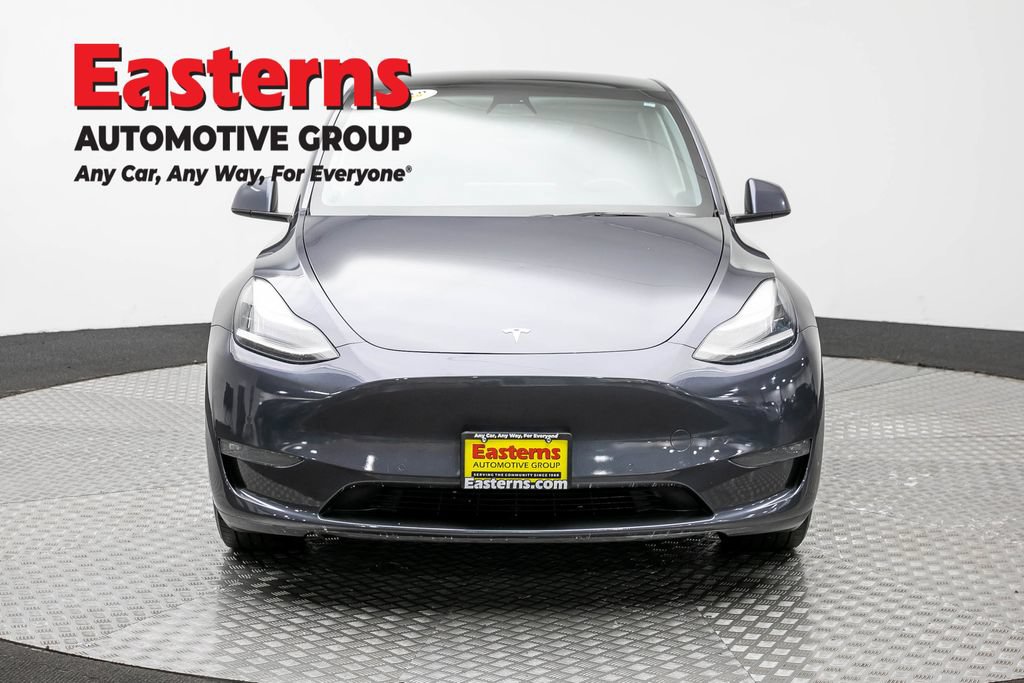 Used 2021 Tesla Model Y Long Range AWD/4WD image 2