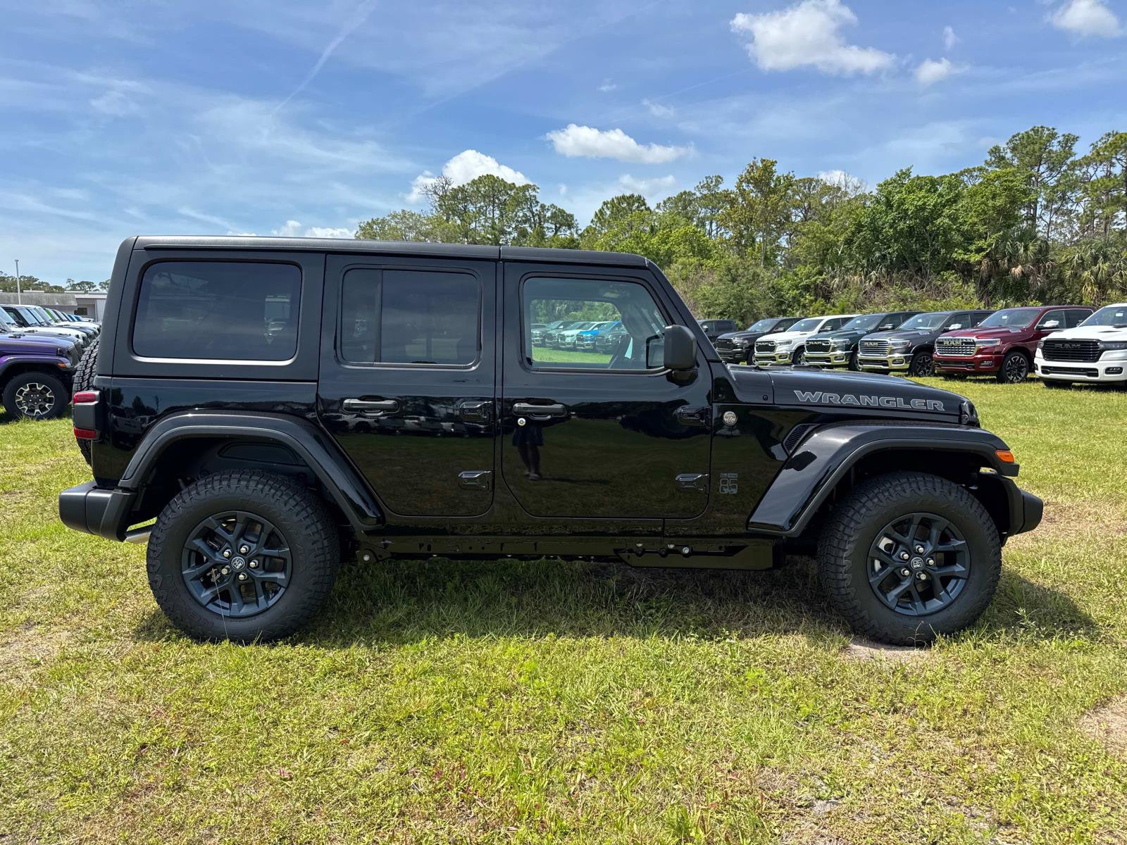 New 2026 Jeep Wrangler Unlimited Sport AWD/4WD image 2