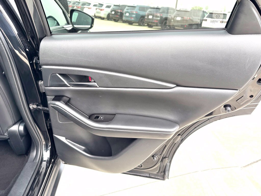 Used 2025 MAZDA CX-30 AWD 2.5 S w/ Preferred Package image 23
