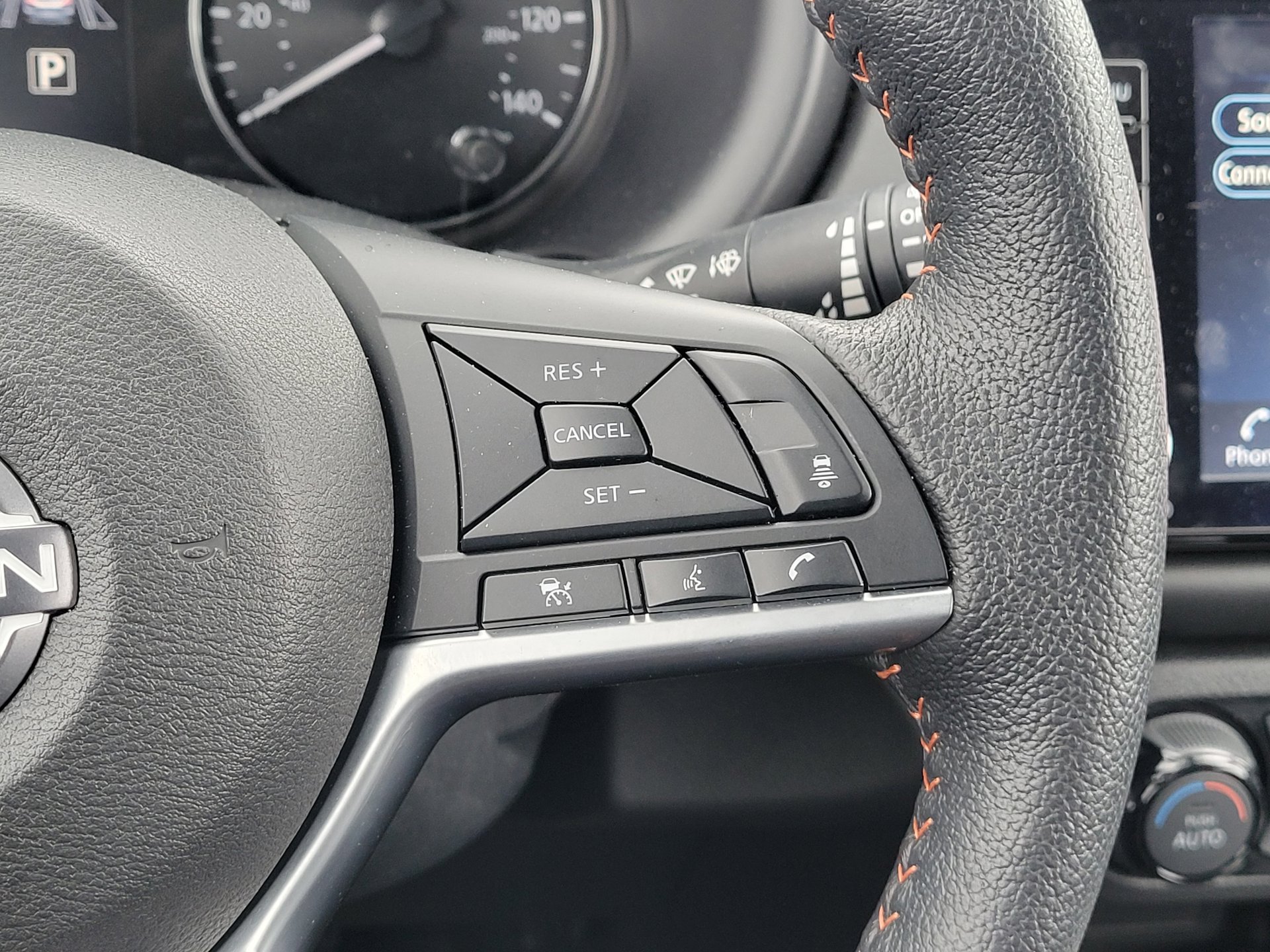 Certified 2023 Nissan Kicks SR w/ SR Premium Package image 23