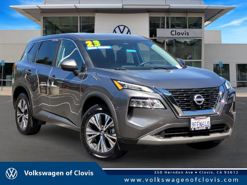 Used 2023 Nissan Rogue SV FWD image 1