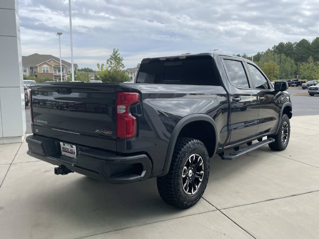 Used 2024 Chevrolet Silverado 1500 ZR2 w/ Technology Package AWD/4WD image 5