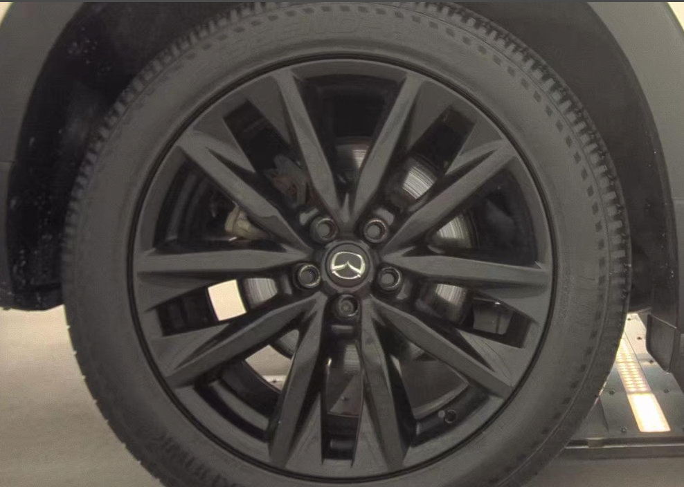 Used 2023 MAZDA CX-9 Touring Plus AWD/4WD image 11