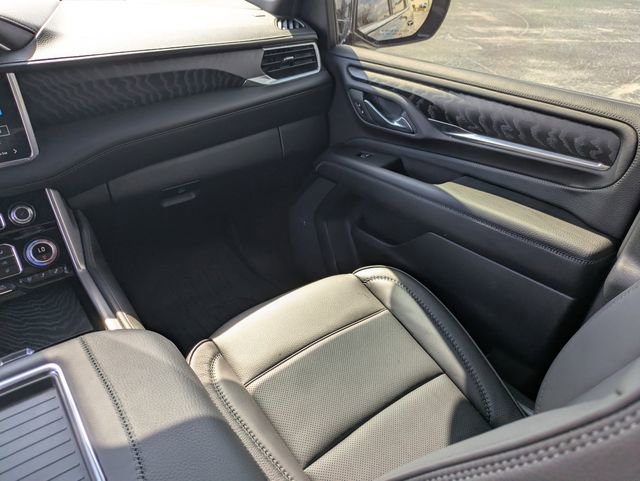 Certified 2024 GMC Yukon XL Denali w/ Advanced Technology Package image 18