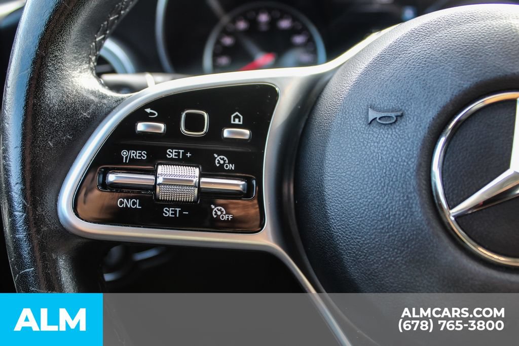 Used 2021 Mercedes-Benz GLC 300 4MATIC w/ Premium Package image 26
