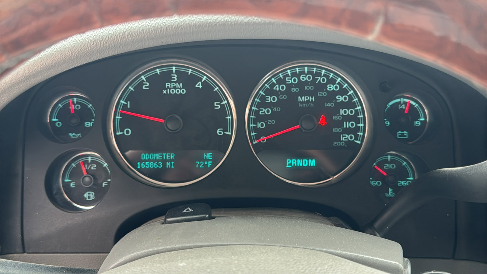 Used 2013 Chevrolet Suburban LT image 20